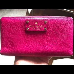 Kate Spade Neda Wellesley wallet